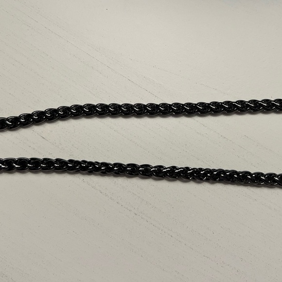 Halston Heritage Oval Crossbody Faux Snakeskin Purse Chain Strap Magnetic - Picture 9 of 9